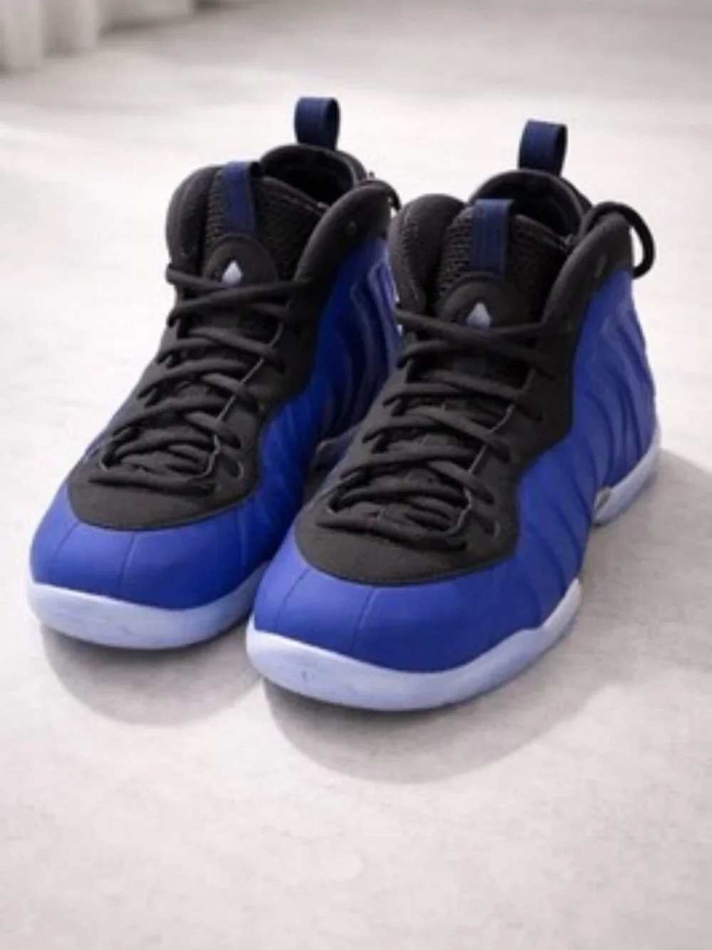 Nike Air Foamposite Youth Size 6Y Royal Blue Black Icy Sole New